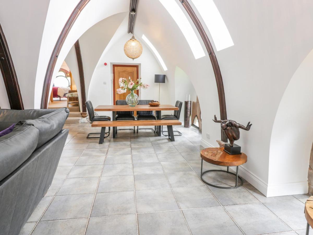 Penthouse St Mary'S Church Moffat Ngoại thất bức ảnh